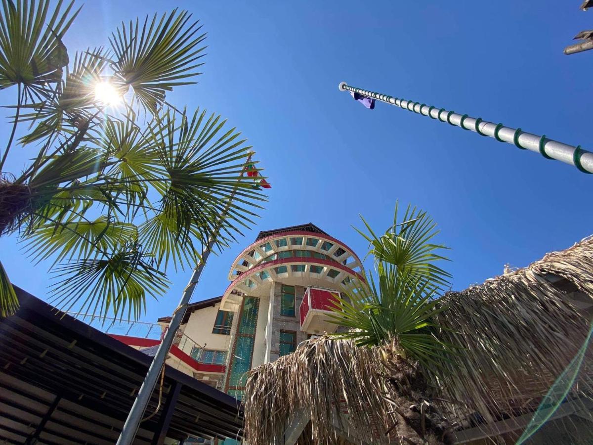 Meatsa Hotel Kŭrdzhali Buitenkant foto
