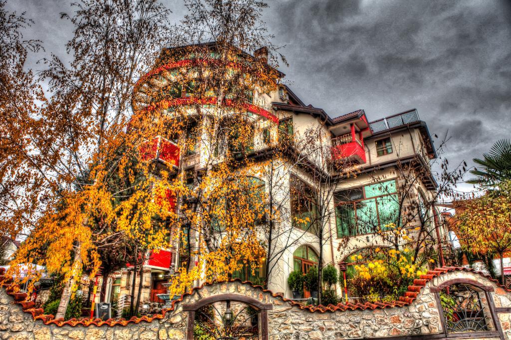 Meatsa Hotel Kŭrdzhali Buitenkant foto