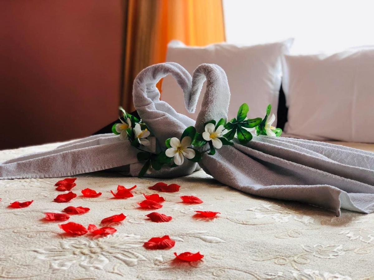 Meatsa Hotel Kŭrdzhali Buitenkant foto